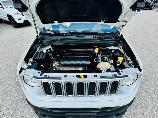 Джип Другая 2016 в Кропивницком (Кировограде) на Automoto.ua Белый Джип Другая, объемом двигателя 2.4 л и пробегом 73 тыс. км за 5600 $, фото 13 на Automoto.ua