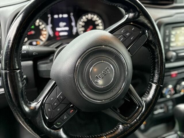 Білий Джип Інша, об'ємом двигуна 2.4 л та пробігом 230 тис. км за 12300 $, фото 18 на Automoto.ua