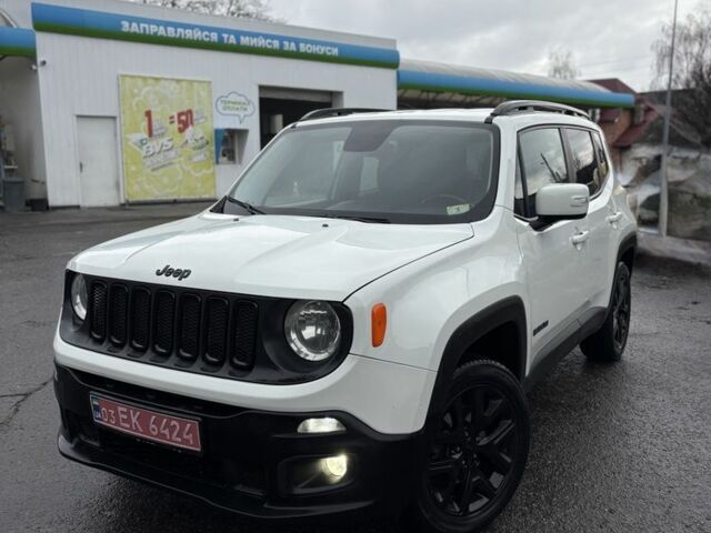 Білий Джип Інша, об'ємом двигуна 2.4 л та пробігом 230 тис. км за 12300 $, фото 1 на Automoto.ua