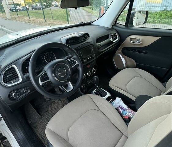 Белый Джип Другая, объемом двигателя 2.4 л и пробегом 111 тыс. км за 13000 $, фото 5 на Automoto.ua