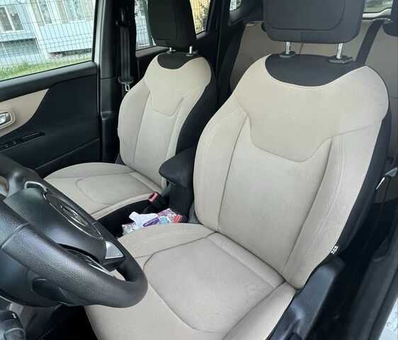 Белый Джип Другая, объемом двигателя 2.4 л и пробегом 111 тыс. км за 13000 $, фото 6 на Automoto.ua