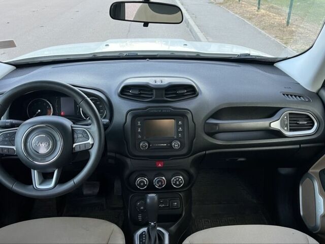 Белый Джип Другая, объемом двигателя 2.4 л и пробегом 111 тыс. км за 13000 $, фото 4 на Automoto.ua