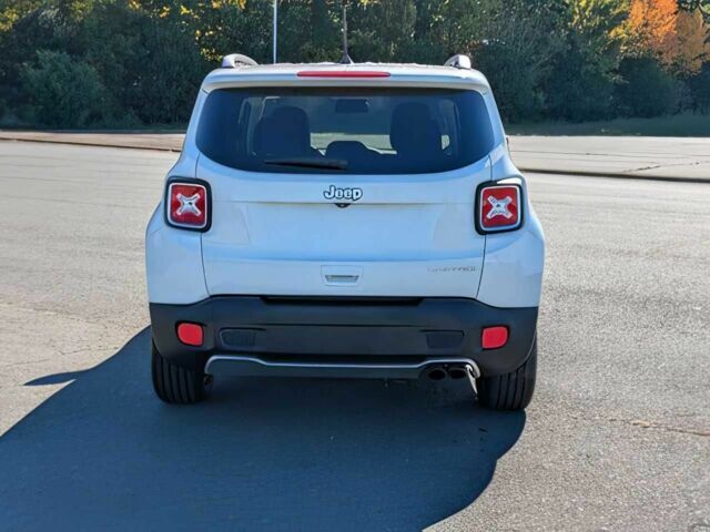 Белый Джип Другая, объемом двигателя 2.4 л и пробегом 40 тыс. км за 7100 $, фото 5 на Automoto.ua