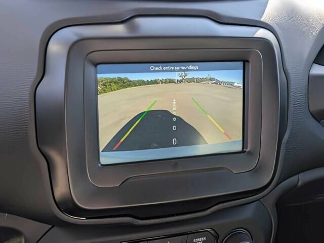 Белый Джип Другая, объемом двигателя 2.4 л и пробегом 40 тыс. км за 7100 $, фото 9 на Automoto.ua