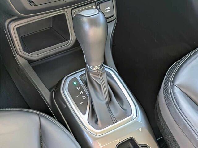 Белый Джип Другая, объемом двигателя 2.4 л и пробегом 40 тыс. км за 7100 $, фото 10 на Automoto.ua