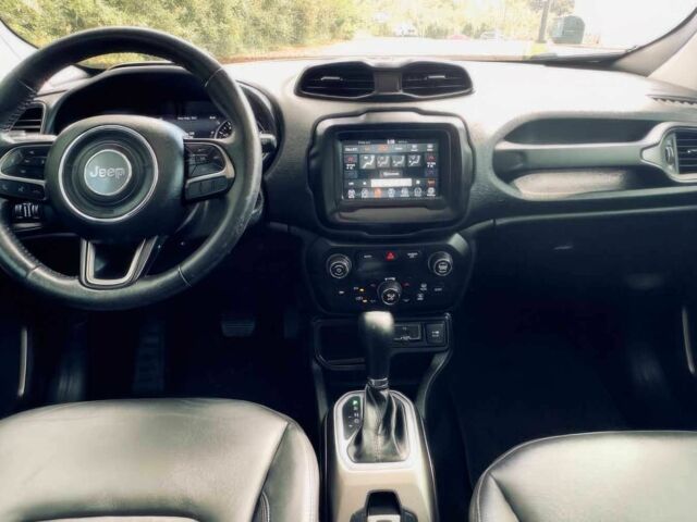 Белый Джип Другая, объемом двигателя 1.3 л и пробегом 46 тыс. км за 8600 $, фото 8 на Automoto.ua