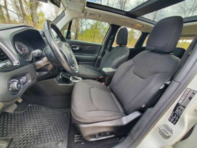 Білий Джип Інша, об'ємом двигуна 1.3 л та пробігом 49 тис. км за 12000 $, фото 8 на Automoto.ua