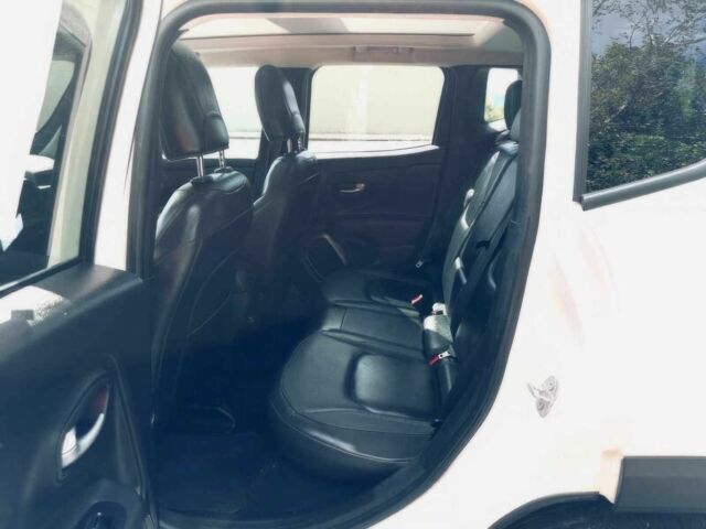 Белый Джип Другая, объемом двигателя 1.3 л и пробегом 46 тыс. км за 8600 $, фото 9 на Automoto.ua