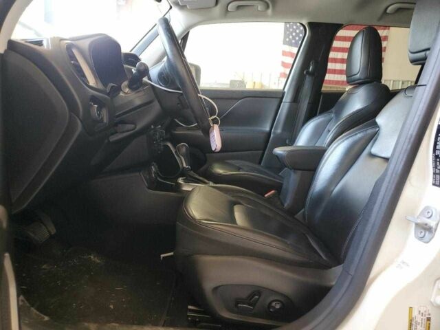 Белый Джип Другая, объемом двигателя 1.3 л и пробегом 70 тыс. км за 2500 $, фото 6 на Automoto.ua