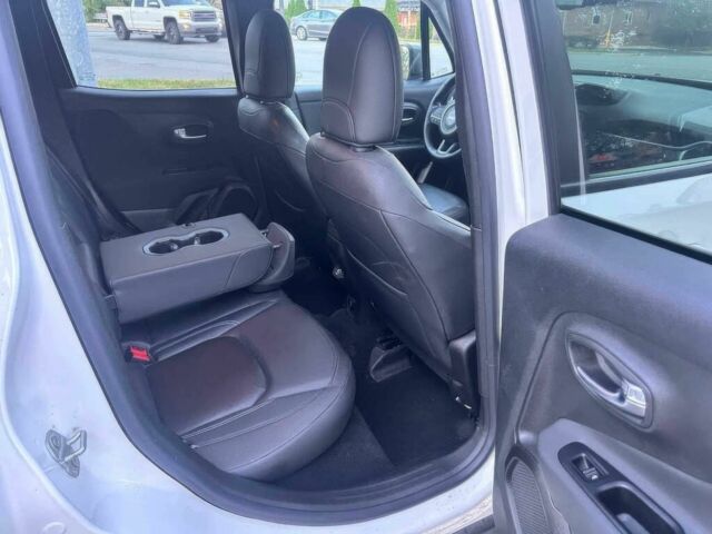 Белый Джип Другая, объемом двигателя 1.3 л и пробегом 18 тыс. км за 14000 $, фото 12 на Automoto.ua