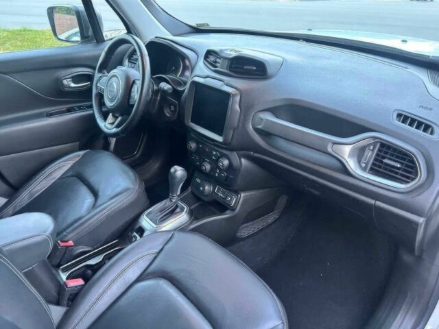 Белый Джип Другая, объемом двигателя 1.3 л и пробегом 18 тыс. км за 14000 $, фото 7 на Automoto.ua