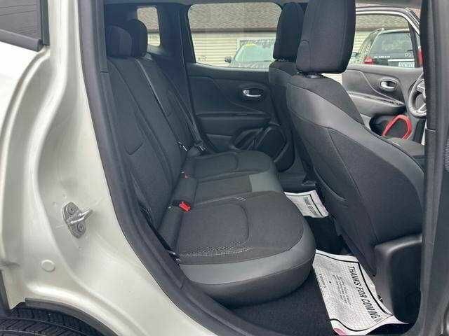 Белый Джип Другая, объемом двигателя 1.3 л и пробегом 24 тыс. км за 7000 $, фото 20 на Automoto.ua