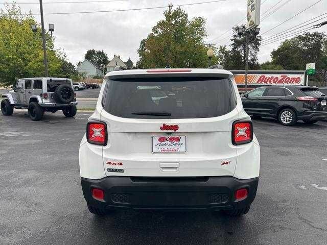 Белый Джип Другая, объемом двигателя 1.3 л и пробегом 24 тыс. км за 7000 $, фото 3 на Automoto.ua