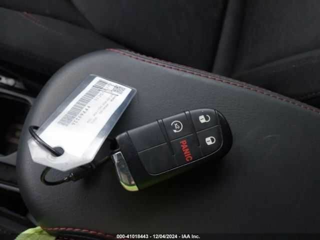 Білий Джип Інша, об'ємом двигуна 1.3 л та пробігом 18 тис. км за 6500 $, фото 9 на Automoto.ua