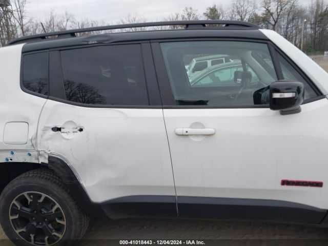 Белый Джип Другая, объемом двигателя 1.3 л и пробегом 18 тыс. км за 4000 $, фото 11 на Automoto.ua