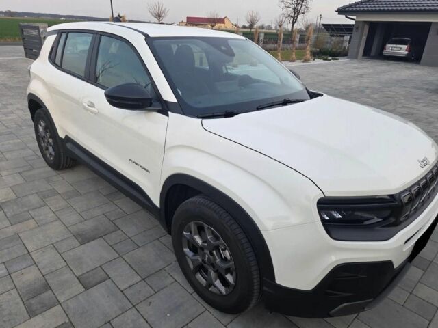 Белый Джип Другая, объемом двигателя 0 л и пробегом 13 тыс. км за 16999 $, фото 2 на Automoto.ua