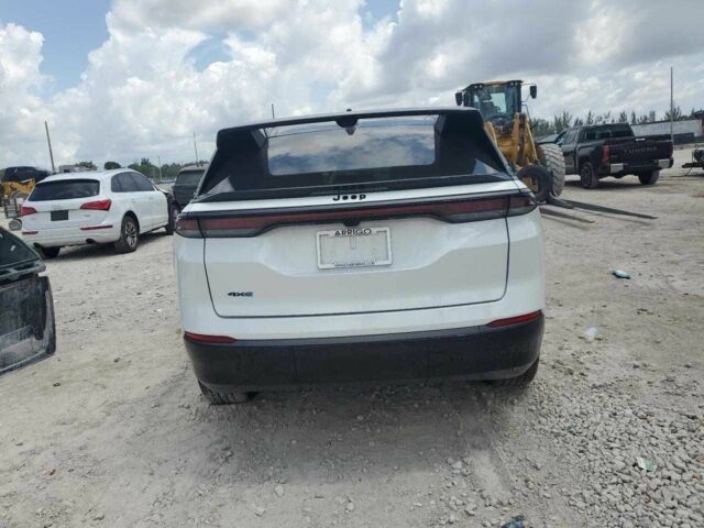 Белый Джип Другая, объемом двигателя 0 л и пробегом 4 тыс. км за 35000 $, фото 5 на Automoto.ua