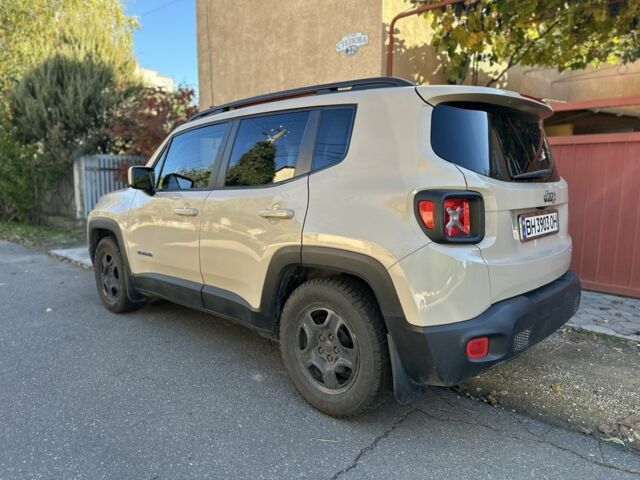 Бежевый Джип Другая, объемом двигателя 2.4 л и пробегом 83 тыс. км за 11950 $, фото 5 на Automoto.ua