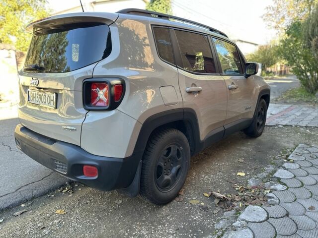 Бежевый Джип Другая, объемом двигателя 2.4 л и пробегом 83 тыс. км за 11950 $, фото 2 на Automoto.ua