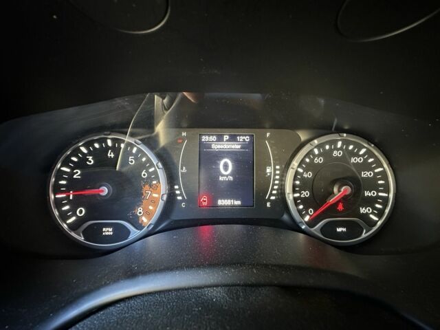 Бежевый Джип Другая, объемом двигателя 2.4 л и пробегом 83 тыс. км за 11950 $, фото 9 на Automoto.ua