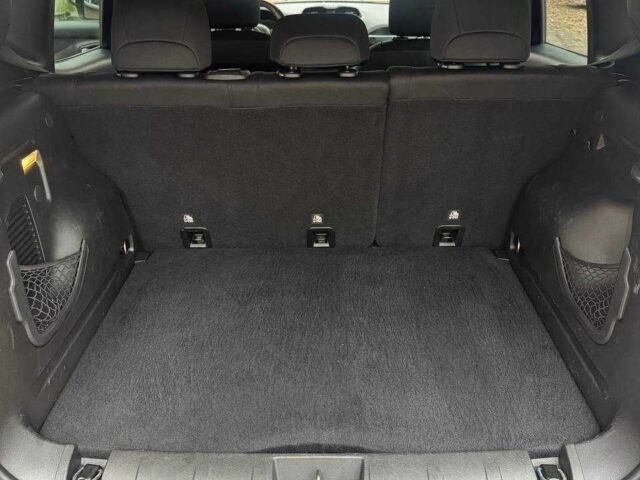 Черный Джип Другая, объемом двигателя 2.4 л и пробегом 84 тыс. км за 13800 $, фото 3 на Automoto.ua