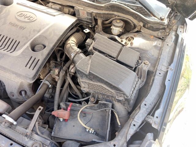 Чорний Джип Інша, об'ємом двигуна 2 л та пробігом 180 тис. км за 1500 $, фото 5 на Automoto.ua