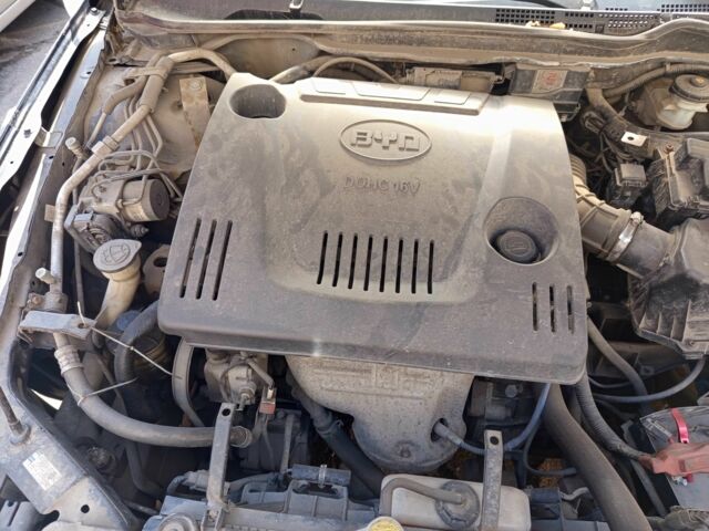 Чорний Джип Інша, об'ємом двигуна 2 л та пробігом 180 тис. км за 1500 $, фото 4 на Automoto.ua