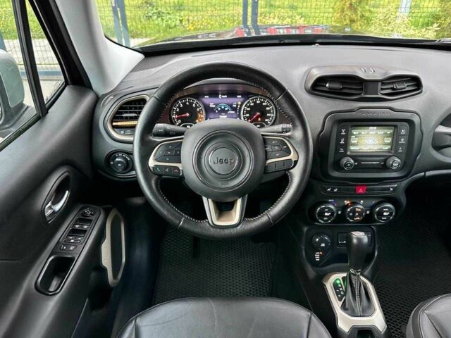 Черный Джип Другая, объемом двигателя 2.4 л и пробегом 96 тыс. км за 12600 $, фото 7 на Automoto.ua