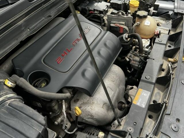 Черный Джип Другая, объемом двигателя 2.4 л и пробегом 121 тыс. км за 13000 $, фото 19 на Automoto.ua