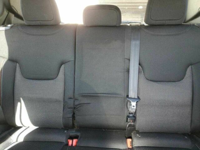 Черный Джип Другая, объемом двигателя 0 л и пробегом 125 тыс. км за 2000 $, фото 9 на Automoto.ua