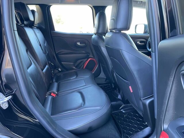 Черный Джип Другая, объемом двигателя 2.4 л и пробегом 74 тыс. км за 8000 $, фото 13 на Automoto.ua