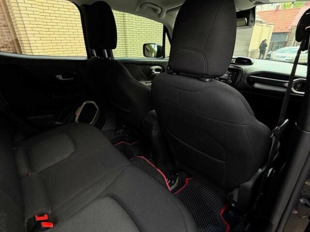 Черный Джип Другая, объемом двигателя 2.4 л и пробегом 178 тыс. км за 9700 $, фото 7 на Automoto.ua