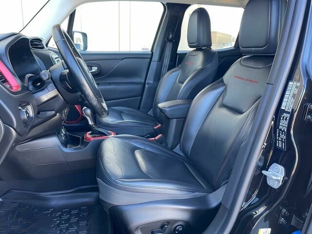 Черный Джип Другая, объемом двигателя 2.4 л и пробегом 74 тыс. км за 8000 $, фото 7 на Automoto.ua