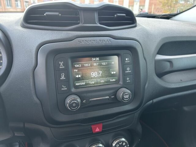 Чорний Джип Інша, об'ємом двигуна 2.4 л та пробігом 160 тис. км за 8500 $, фото 13 на Automoto.ua