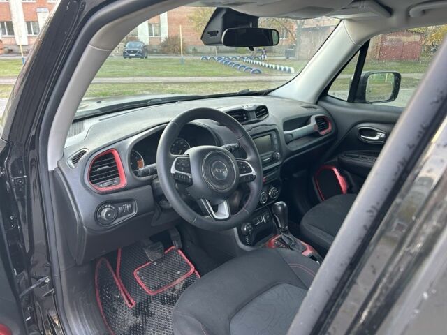 Чорний Джип Інша, об'ємом двигуна 2.4 л та пробігом 160 тис. км за 8500 $, фото 11 на Automoto.ua