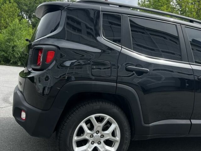 Черный Джип Другая, объемом двигателя 2.4 л и пробегом 121 тыс. км за 13000 $, фото 10 на Automoto.ua