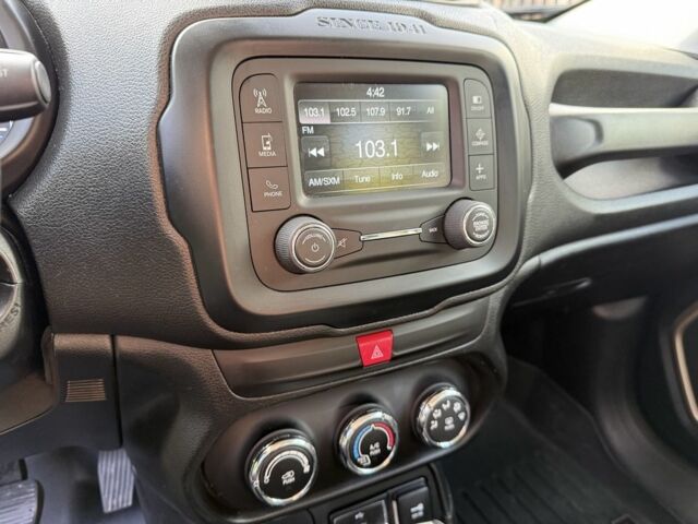 Черный Джип Другая, объемом двигателя 2.4 л и пробегом 190 тыс. км за 11800 $, фото 15 на Automoto.ua