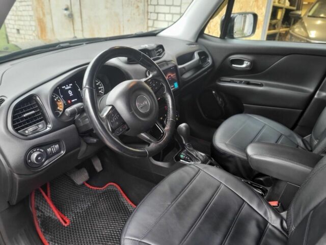 Черный Джип Другая, объемом двигателя 2.4 л и пробегом 103 тыс. км за 313 $, фото 6 на Automoto.ua