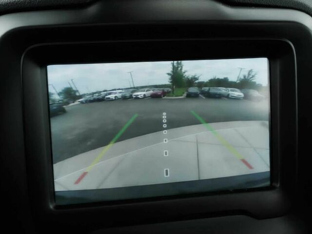 Черный Джип Другая, объемом двигателя 2.4 л и пробегом 44 тыс. км за 1100 $, фото 8 на Automoto.ua