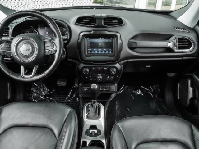 Черный Джип Другая, объемом двигателя 2.4 л и пробегом 44 тыс. км за 1100 $, фото 6 на Automoto.ua