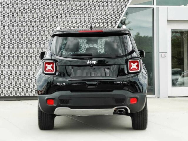 Черный Джип Другая, объемом двигателя 2.4 л и пробегом 44 тыс. км за 1100 $, фото 5 на Automoto.ua