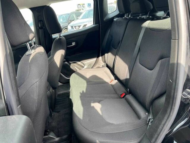 Чорний Джип Інша, об'ємом двигуна 2.4 л та пробігом 152 тис. км за 10940 $, фото 22 на Automoto.ua