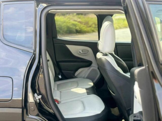 Черный Джип Другая, объемом двигателя 1.3 л и пробегом 42 тыс. км за 4500 $, фото 11 на Automoto.ua