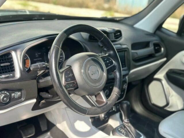 Черный Джип Другая, объемом двигателя 1.3 л и пробегом 42 тыс. км за 4500 $, фото 5 на Automoto.ua