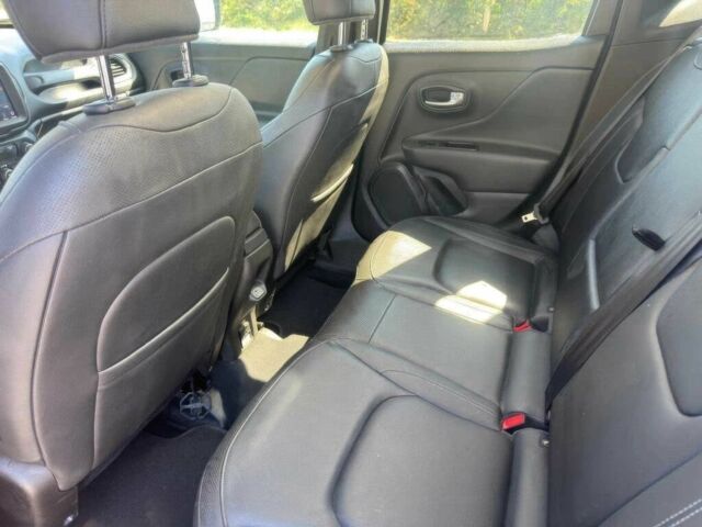 Черный Джип Другая, объемом двигателя 1.3 л и пробегом 35 тыс. км за 14000 $, фото 9 на Automoto.ua