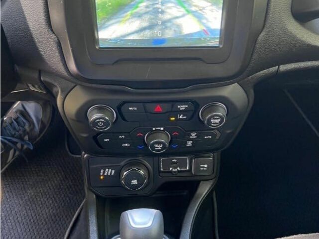 Черный Джип Другая, объемом двигателя 2.4 л и пробегом 42 тыс. км за 11300 $, фото 8 на Automoto.ua