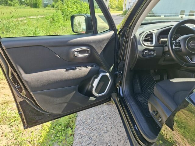 Черный Джип Другая, объемом двигателя 2.4 л и пробегом 38 тыс. км за 14500 $, фото 4 на Automoto.ua