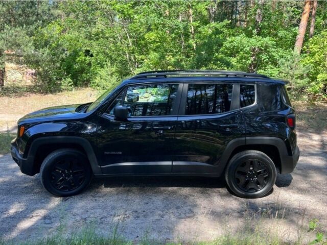 Черный Джип Другая, объемом двигателя 2.4 л и пробегом 42 тыс. км за 11300 $, фото 5 на Automoto.ua