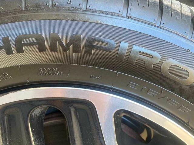 Красный Джип Другая, объемом двигателя 2.4 л и пробегом 180 тыс. км за 10800 $, фото 7 на Automoto.ua