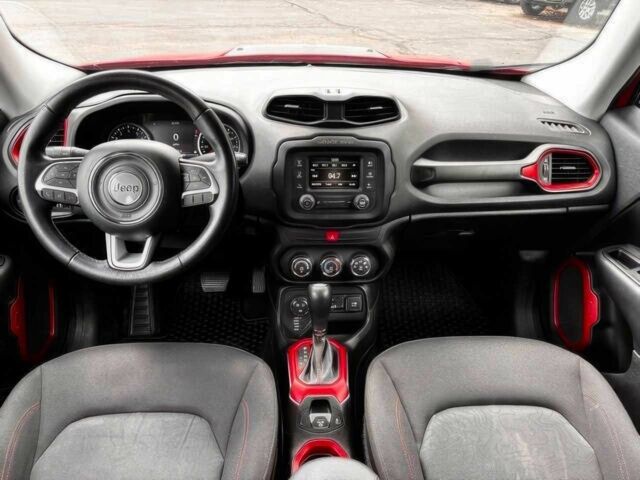 Красный Джип Другая, объемом двигателя 2.4 л и пробегом 60 тыс. км за 5200 $, фото 5 на Automoto.ua